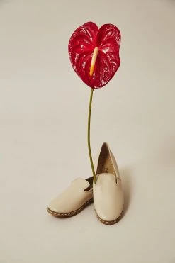 Nida Lu Handmade Women's Deniz Loafer - Bone