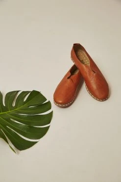 Nida Lu Handmade Women's Lu Loafer - Tobacco