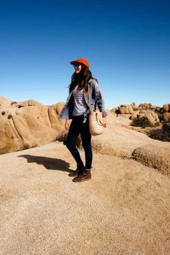 Caminito Best Sellers Mercado Canasta Bucket Bag