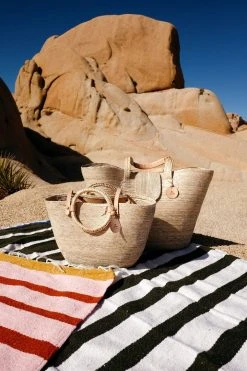 Caminito Mercado Canasta Tote Bag