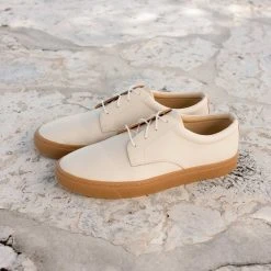 Nisolo Men's Diego Low Top Sneaker - Bone + Gum