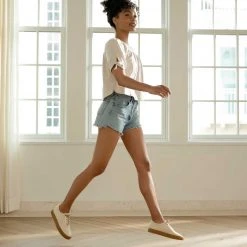 Nisolo Elayna Sneaker - Bone + Gum Shoes