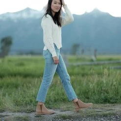 Nisolo Everyday Chelsea Boot - Almond Best Sellers