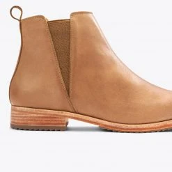Nisolo Everyday Chelsea Boot - Almond Best Sellers