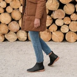 Nisolo Best Sellers Everyday Chelsea Boot - Black