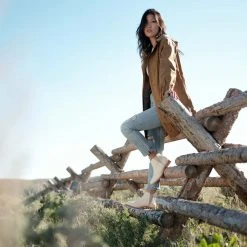 Nisolo Special Occasion Everyday Chelsea Boot - Bone