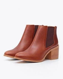 Nisolo Heeled Chelsea Boot - Brandy Shoes