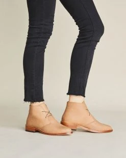 Nisolo Sale Isa Boot - Sand