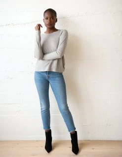 WVN No. 04 Long Sleeve Tee Best Sellers