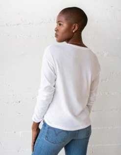 WVN No. 04 Long Sleeve Tee Best Sellers