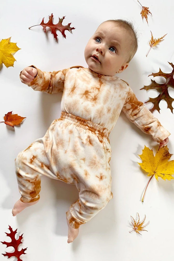 North Of West Sale Baby's Tie Dye Long Sleeve Onesie - Amber 4 North Of West Sale Baby's Tie Dye Long Sleeve Onesie - Amber