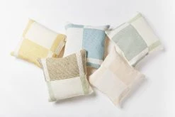 Zuahaza Páramo Throw Pillow Cover