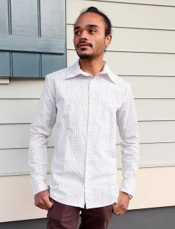 Passion Lilie Men's Indre Button Down Shirt