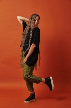 Passion Lilie Olive Crop Pants