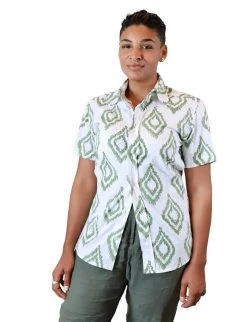 Passion Lilie Men's Palm Village Button Down Shirt