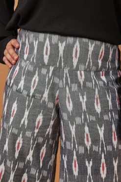 Passion Lilie Spinnaker Gray Pants Clothing