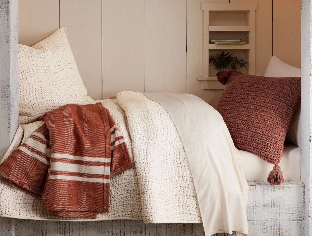 Coyuchi Home Goods Pebbled Handstitched Quilt - Undyed 4 Coyuchi Home Goods Pebbled Handstitched Quilt - Undyed