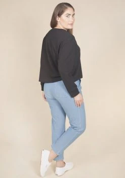 Poplinen Clothing Cindy Crop Pocket Tee - Black