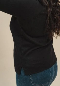 Poplinen Gloria Waffle Thermal Top - Black Clothing