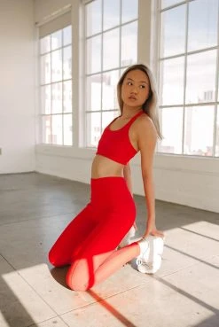 Wolven Recycled Yoga Top - Cayenne Activewear + Athleisure