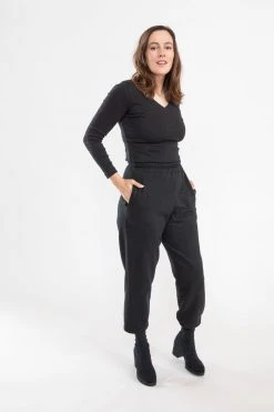 Tonlé Rib Upcycled V Neck Top