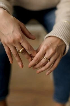 Abby Alley Best Sellers Sarah Ring