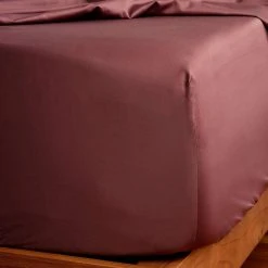 Looma Sateen Sheet Set - Wine