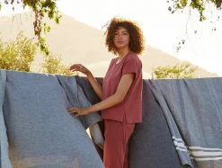 Coyuchi Pajamas + Loungewear Solstice Boxy Tee