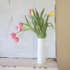 The Bright Angle Bloom Porcelain Vase - Smoke Gray