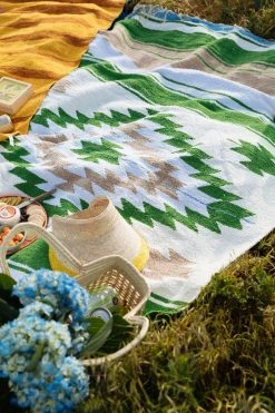 Caminito Best Sellers Tierra Upcycled Blanket