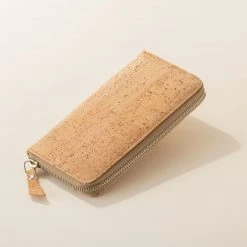 Tiradia Cork Accessories Just Enough Vegan Cork Wallet 10 Tiradia Cork Accessories Just Enough Vegan Cork Wallet