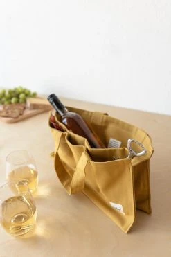Aplat New Arrivals Vin One Bottle Tote