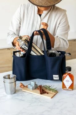 Aplat New Arrivals Vin One Bottle Tote