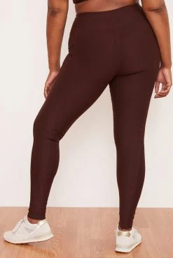 Wolven Recycled Crossover Pocket Legging - Chai Activewear + Athleisure