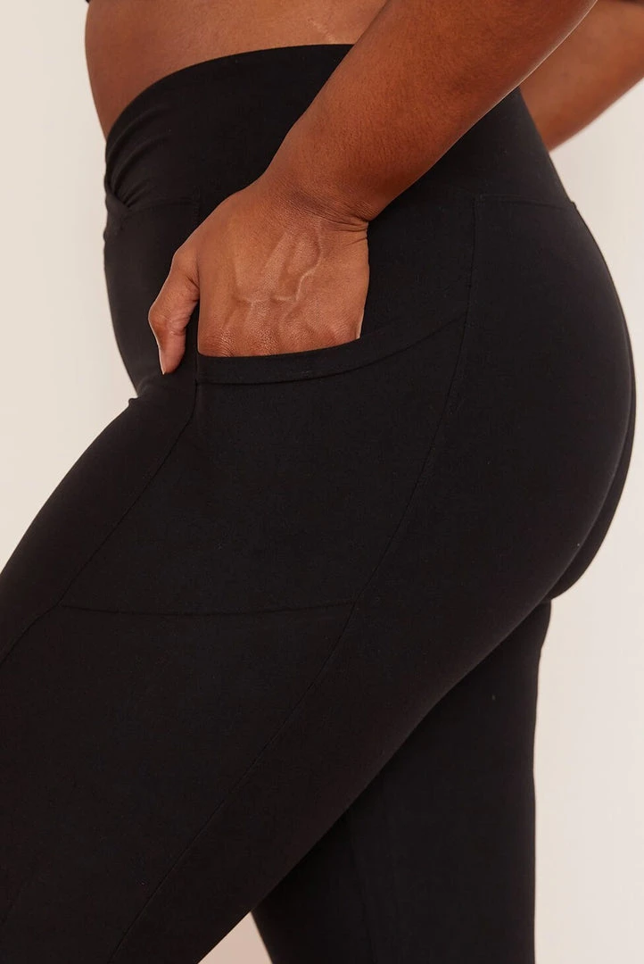 Wolven Recycled Crossover Pocket Legging - Onyx 12 Wolven Recycled Crossover Pocket Legging - Onyx