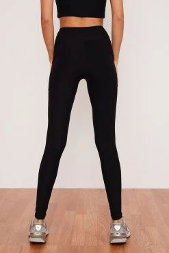 Wolven Recycled Crossover Pocket Legging - Onyx 17 Wolven Recycled Crossover Pocket Legging - Onyx