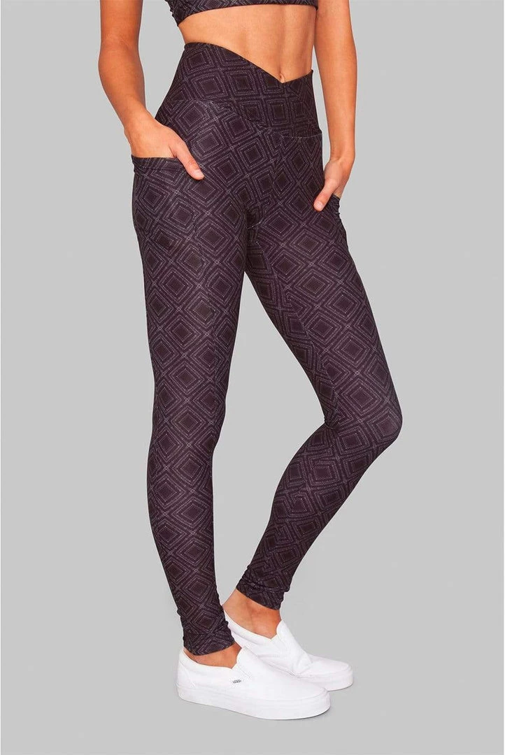 Wolven Activewear + Athleisure Crossover Recycled Legging With Pockets - Summit 3 Wolven Activewear + Athleisure Crossover Recycled Legging With Pockets - Summit