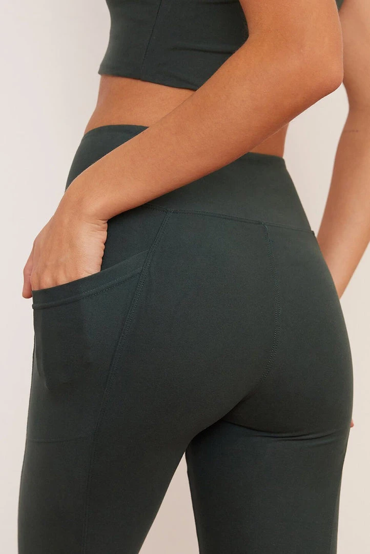 Wolven Recycled Crossover Pocket Legging - Thyme Activewear + Athleisure 6 Wolven Recycled Crossover Pocket Legging - Thyme Activewear + Athleisure