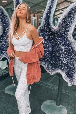 Wolven Crossover Recycled Ruched Legging - Harmony Activewear + Athleisure