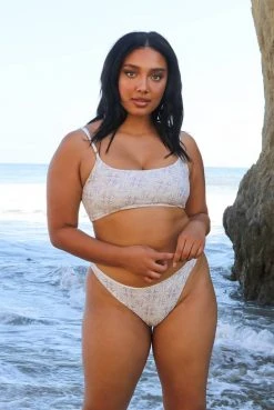 Wolven Reversible Ruched Recycled Swimsuit Top - Harmony