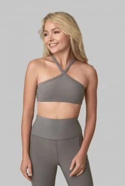 Wolven Recycled Pyramid Top - Wolf Gray Activewear + Athleisure