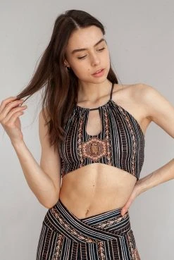 Wolven Reversible Recycled Keyhole Top - Zephyr Activewear + Athleisure