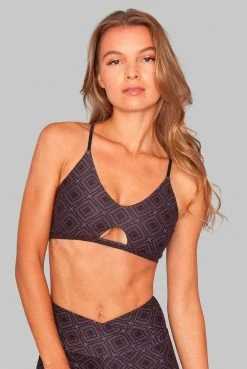 Wolven Crisscross Recycled Bra - Summit