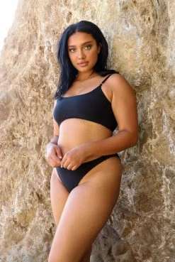 Wolven Reversible Ruched Recycled Swimsuit Top - Zephyr Best Sellers