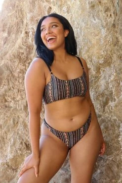 Wolven Reversible Ruched Recycled Swimsuit Top - Zephyr Best Sellers