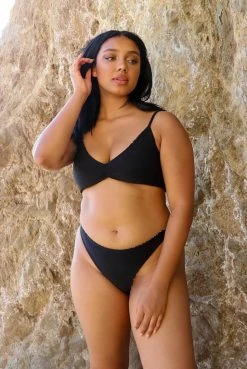 Wolven Reversible Ruched Recycled Swimsuit Top - Zephyr Best Sellers