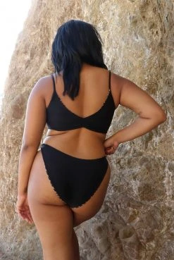 Wolven Reversible Ruched Recycled Swimsuit Top - Zephyr Best Sellers