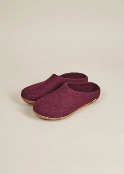 Kyrgies Women's Molded Sole Low Back Wool Slippers - Plum