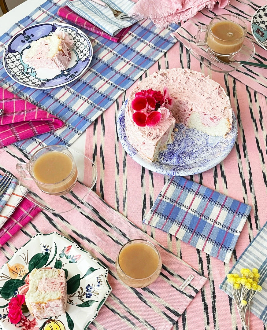 Archive New York Kitchen + Dining Xela Jaspe Table Runner 6 Archive New York Kitchen + Dining Xela Jaspe Table Runner