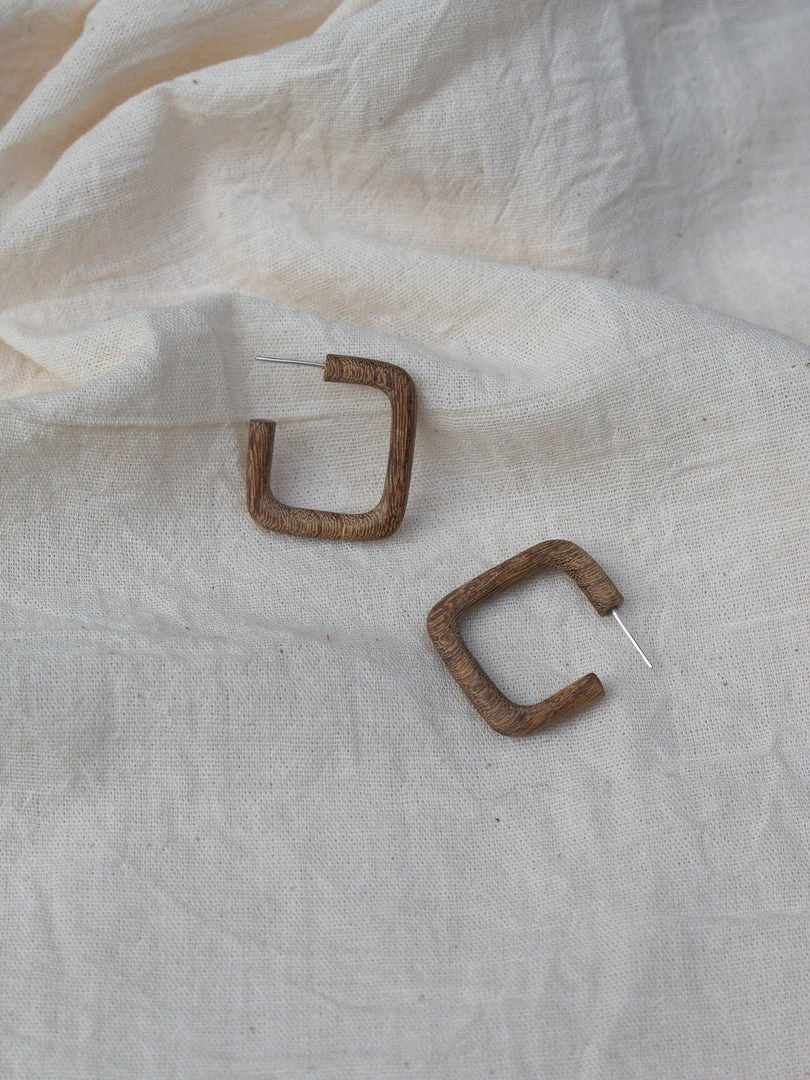 Yewo Nyada Recycled Earrings 3 Yewo Nyada Recycled Earrings